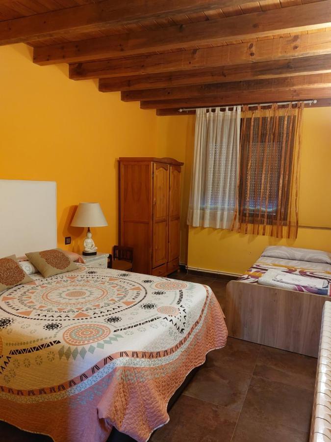 Higueras Y Olivos Villa Candeleda Luaran gambar